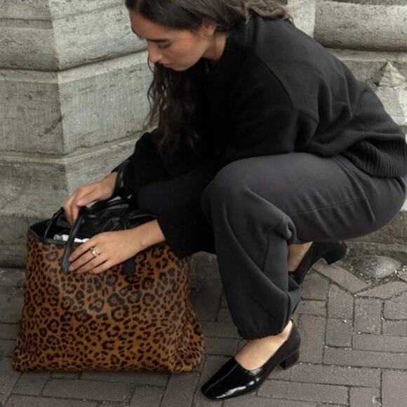 Reformation Inez Black Patent Pump 35mm Heel Size 9.5 - Picture 2 of 7